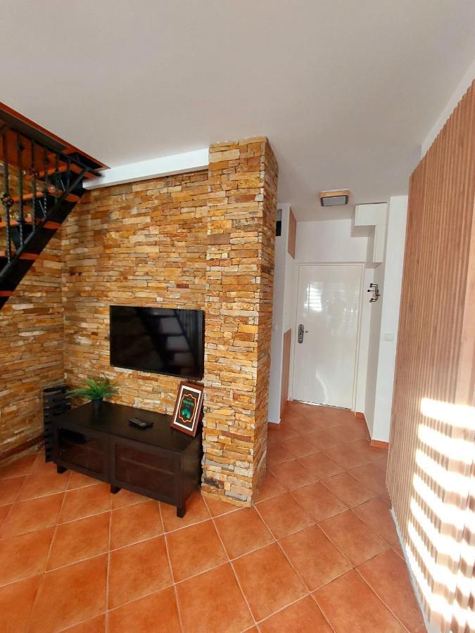 Apartman Miris Bora Divcibare Luaran gambar
